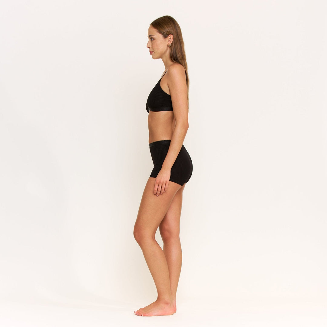 Emma Boyshort in Black